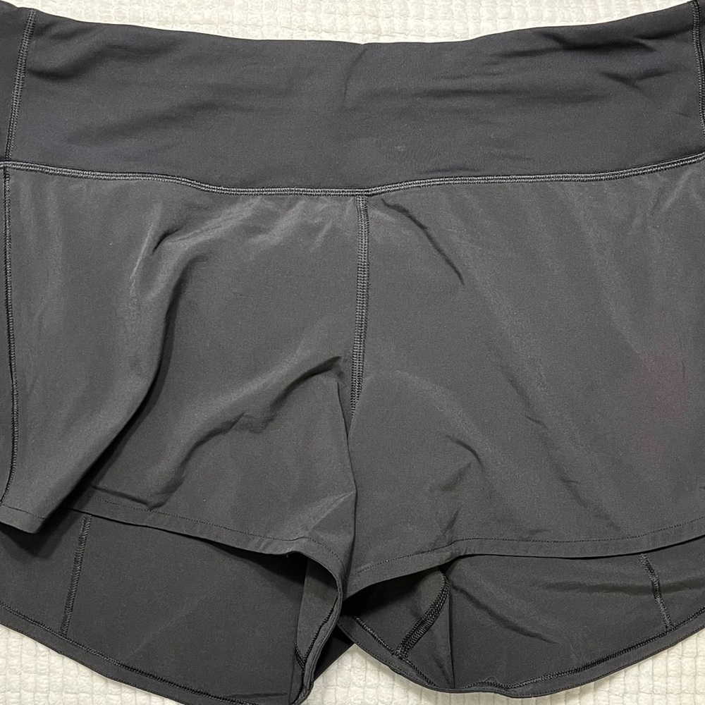 Lululemon: Speed Up MR short